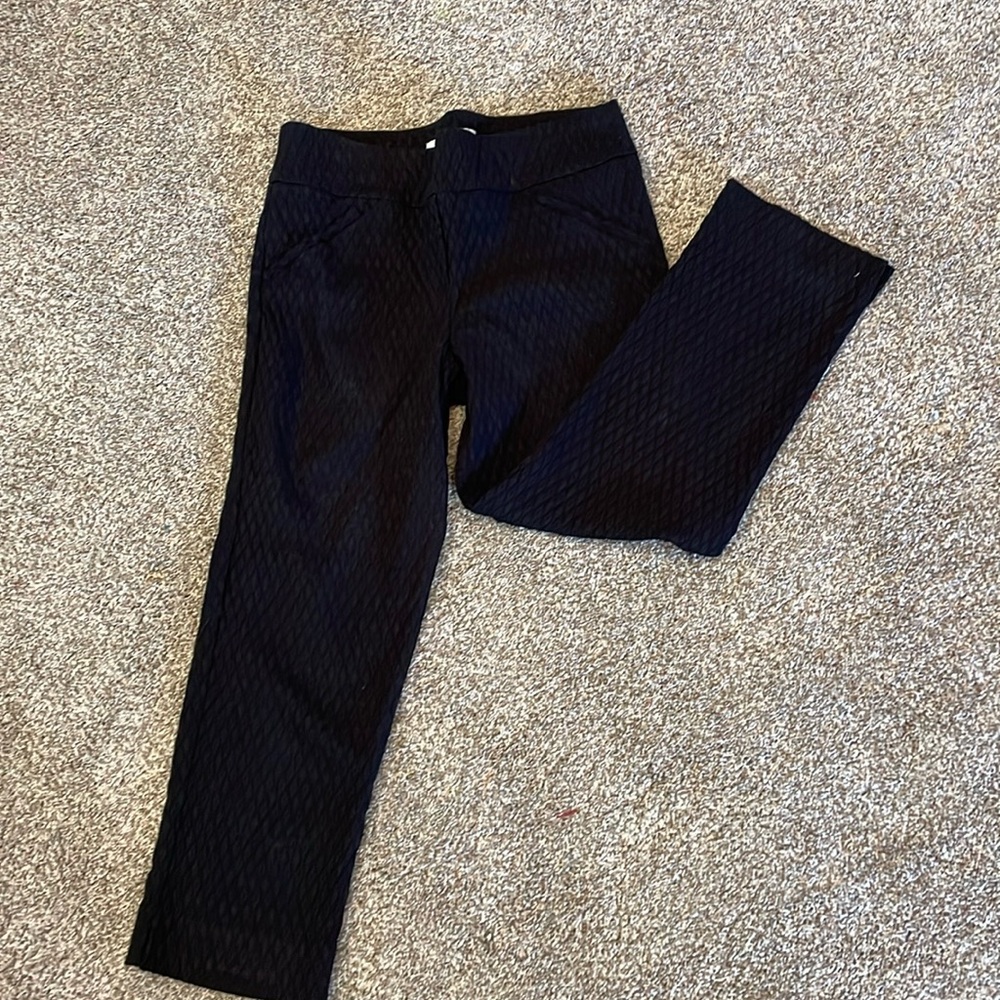 Margaret M - Size M - Black crop pants